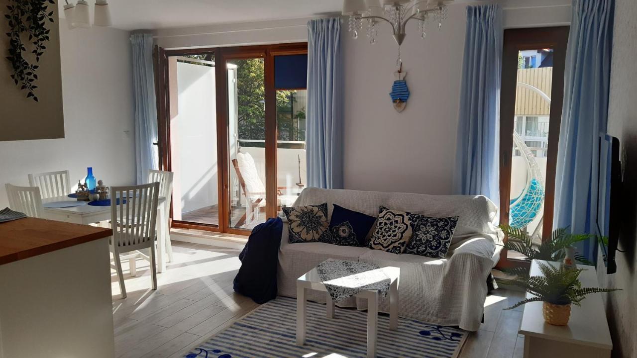 Апартаменты Apartament Biala Foczka Стегна Экстерьер фото